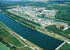 Ölhafen an der Neuen Donau, Donau-km 1920,5 : Hafen, Fluss
